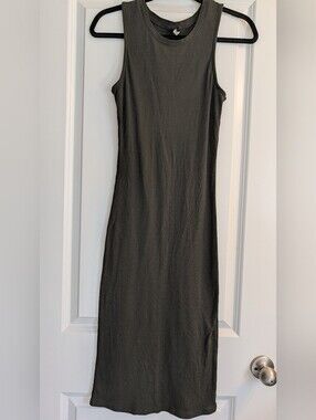 Sleeveless Ribbed Midi Dress in Olive